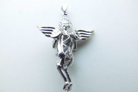 Zilveren engeltje hanger vol gezet met zirkonia steentjes.