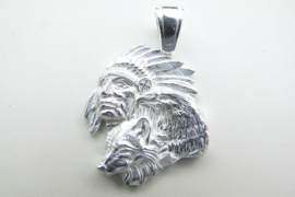 Zilveren indiaan - wolf - adelaar hanger.