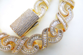 18K vergulde Infinity Cuban Baguette ketting. (iced)