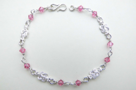 Zilveren mattenkloppertjes roze kralen bracelet.