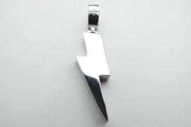 Zilveren bliksem schicht hanger vol gezet met zirkonia steentjes.