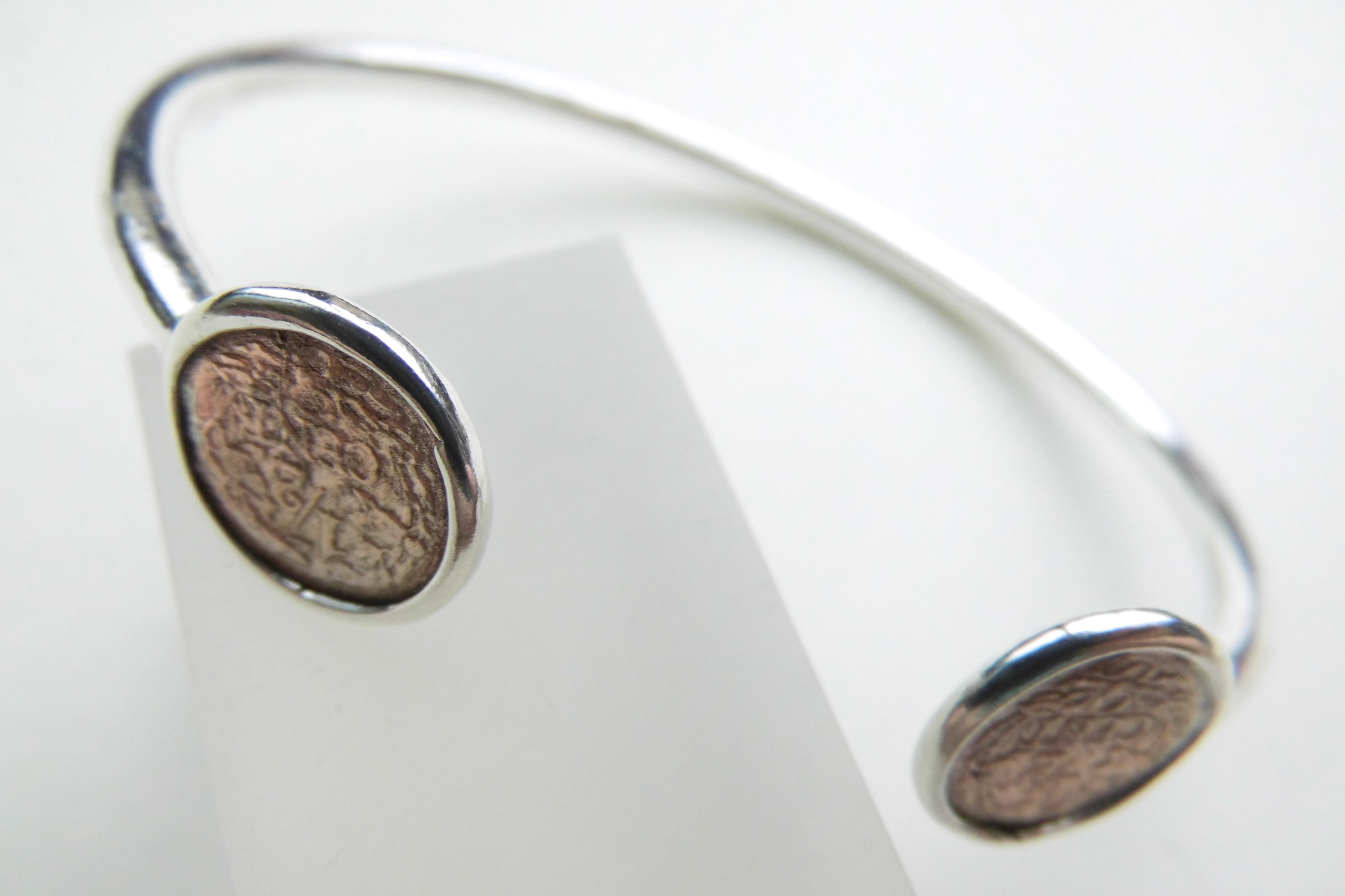 Zilveren halve cent boei armband.