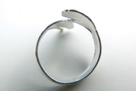 Zilveren knuffel ring.