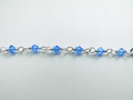 Zilveren blauwe kralen baby bracelet.