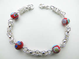 Zilveren keizer bracelet met alakondre kralen.