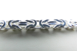 Zilveren konings bracelet.