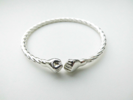 Zilveren kofoe vuist armband. (draai scheen)
