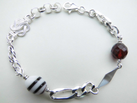 Zilveren allakondre bracelet.