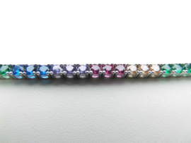 Zilveren regenboog kleur zirkonia steentjes tennis bracelet.