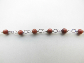 Zilveren zandsteen kralen baby bracelet.