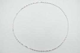Zilveren bling-bling ketting.