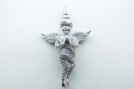 Zilveren engeltje hanger vol gezet met zirkonia steentjes.