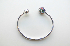 Zilveren alakondre-bal baby boei armband.