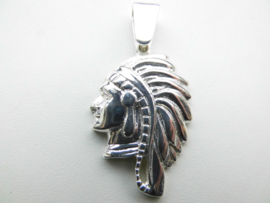 Zilveren indiaan hanger.