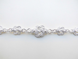 Zilveren mattenklopper bracelet (groot naar klein)