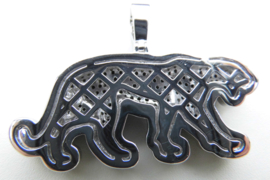 Zilveren black panther hanger. (iced)
