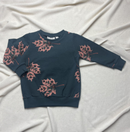 Sweater | Maple leaves