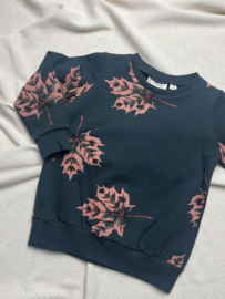Sweater | Maple leaves