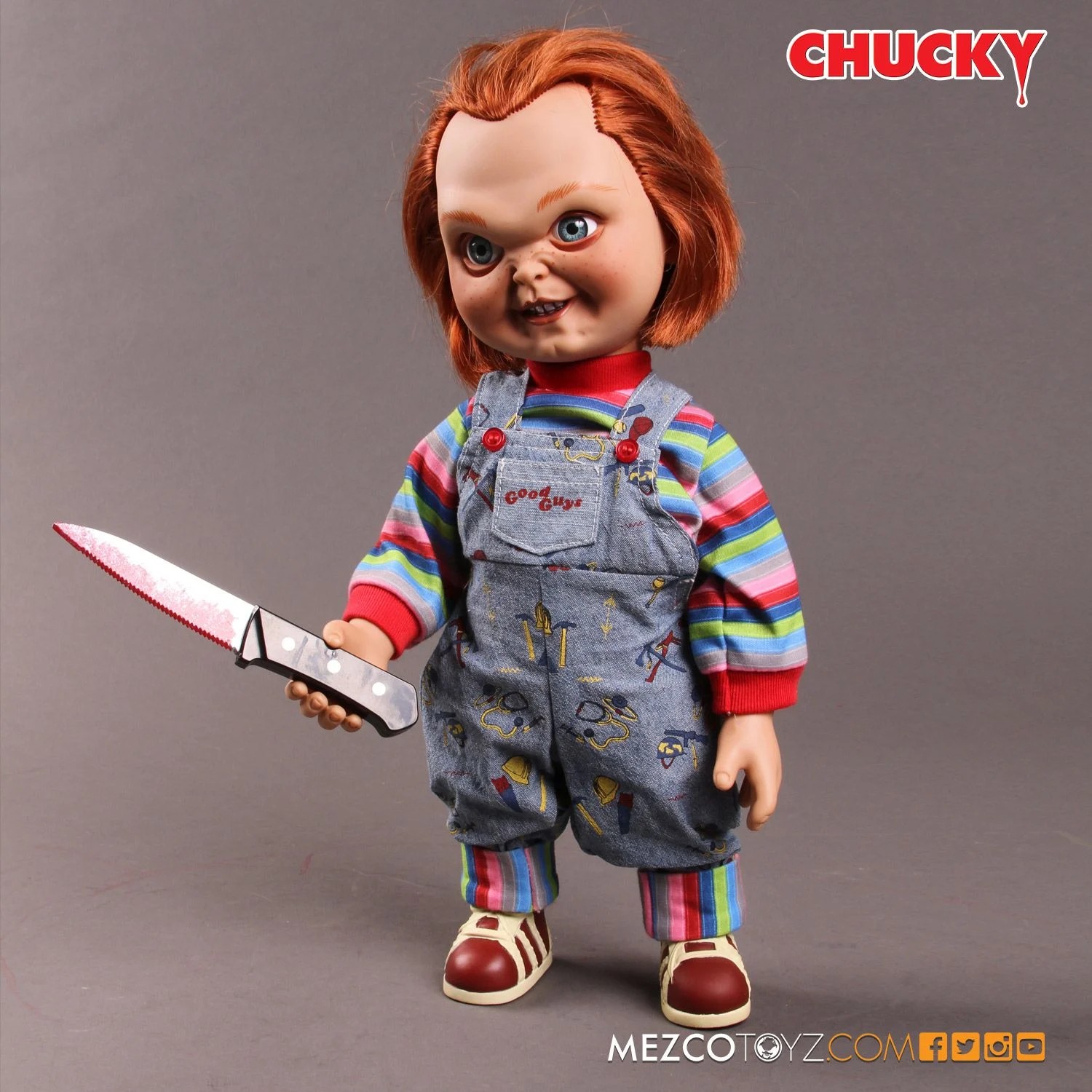 CHUCKY - Sneering Chucky - Sound Doll 38cm