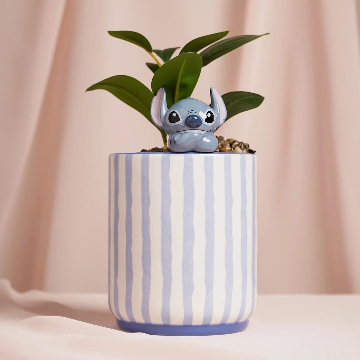 STITCH - Planter with a Mini 3D Stitch + Fake Plant