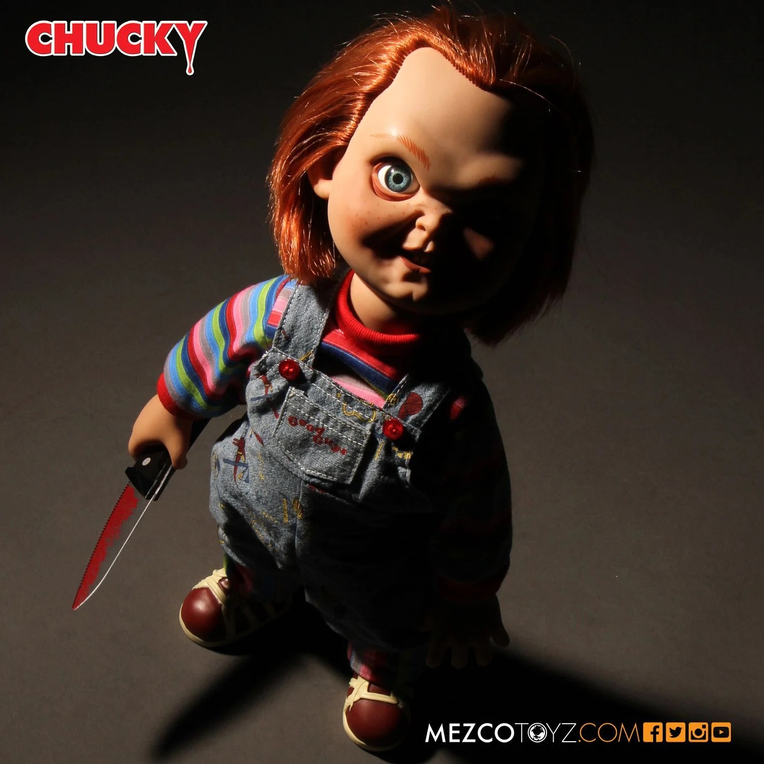 CHUCKY - Sneering Chucky - Sound Doll 38cm