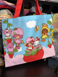 Loungefly SANRIO X STRAWBERRY SHORTCAKE - Canvas Tote Bag