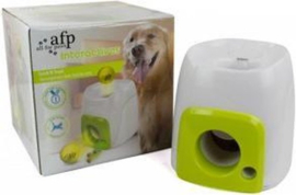 Fetch 'N Treat - Hondenspeelgoed – Apporteerspeelgoed – Inclusief Tennisbal - 16 x 16 x 20 cm