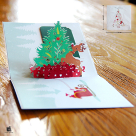 3D Kerstkaart met pop up Grote kerstboom Arrenslee Hertje en Cadeautjes Merry Christmas (vanaf 5 stuks)
