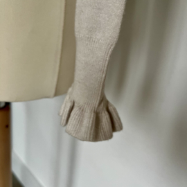 Trui V-hals beige