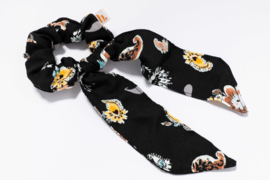 scrunchie scarf paisley