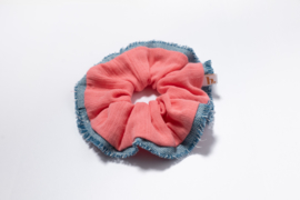 scrunchie lace coral