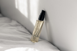 Cleansing + Moisturising Oil Coconut + Vanilla