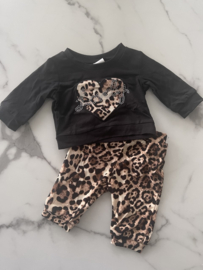 Baby meisjes set 2 delig "Panter' bestaande uit een trui met een broek