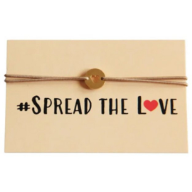 Wenskaart "Spread the Love" met hartjesarmband