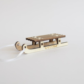 Houten slee   Houten slee Houten slee