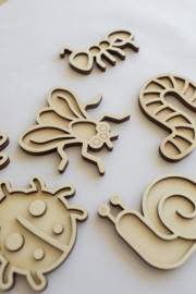 Houten minispeeltrayset - Kriebelbeestjes