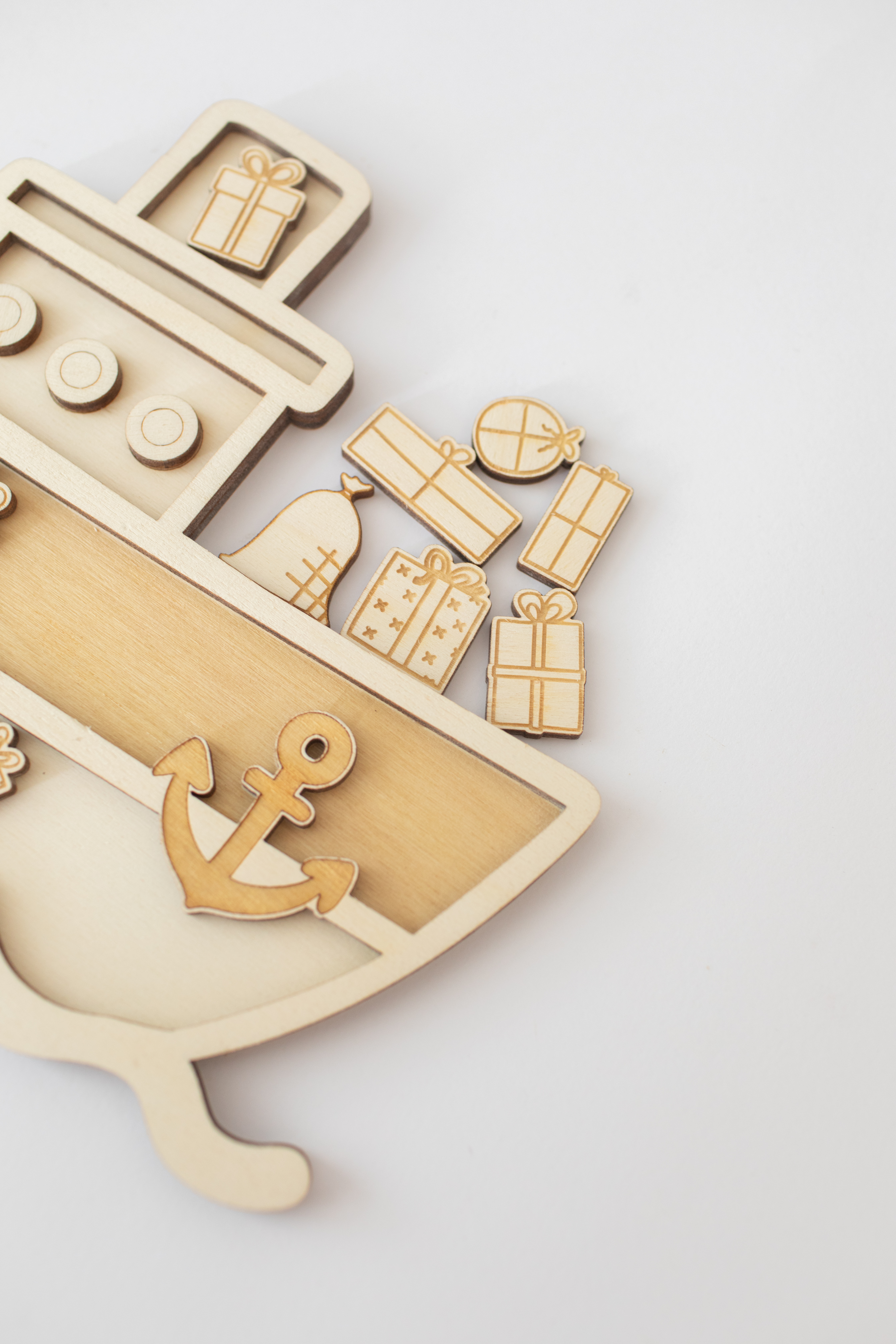 Houten speeltray - De Pakjesboot