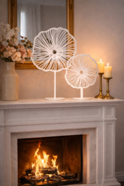 Set van 2 witte ornamenten