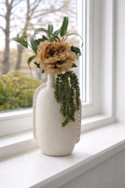 Prachtige vaas inclusief bloemen