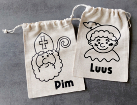 Pepernotenzakje Sint of Piet met naam (18x24cm)