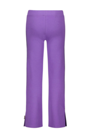 Valerie B.Nosy pants purple