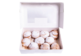 Doosje met slagroomsoesjes