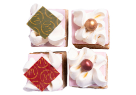 Oranjekoek petit four met logo v.a. 20 st
