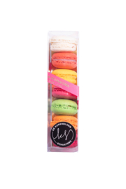 7 Macarons in giftbox