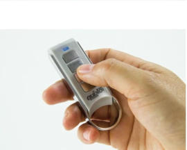 10x Quiko qk-m04 handzender design, rolling code . 433Mhz. Art. 4008  €24,95  p/st.  (QU)