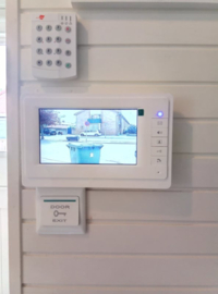 Drukknop extra plat, opbouw. Door Exit. Art. 0805  (QU)