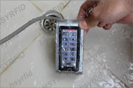 Kit K4G Gsm module, incl, adapter. en Geen gesprekskosten. met 212 codeclavier en jettons.  (QU)