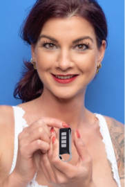 10x Quiko zender D4-071 design, universele afstandbediening kopieert bijna elke 433mhz fixed code zender. Art. 3071 €29,95  (QU)