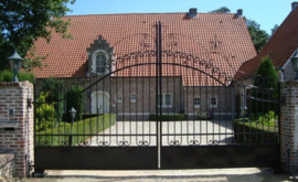 Quiko Sub Professional, ondergrondse poortopener set voor 2 vleugels tot 3 meter en tot 350kg .  Art.0700  (QU)