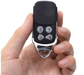 Kijzer Z07-DITEC roling code zender. vervanger voor: de GOL4 BIXLP2 BIXLS2 BIXLG4.Art. 3048  (QU)